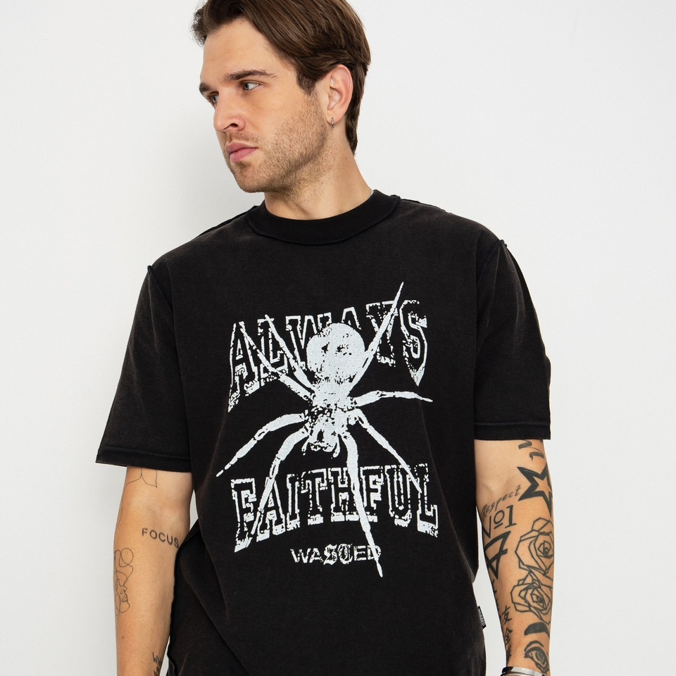 T-shirt di marca Lord Paris Tr - Streetwear Brand In Paris recensione e prezzo