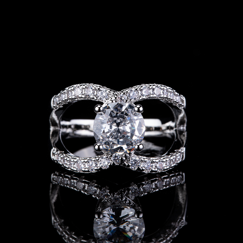 925 Sterling Silver Shiny Zirc - Streetwear Brand Rings recensione e prezzo