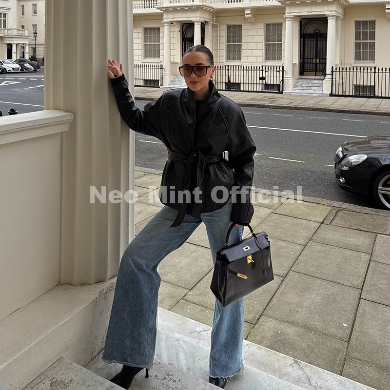 Cappotto in Ecopelle Nero Tren - Streetwear Brand Jacket recensione e prezzo