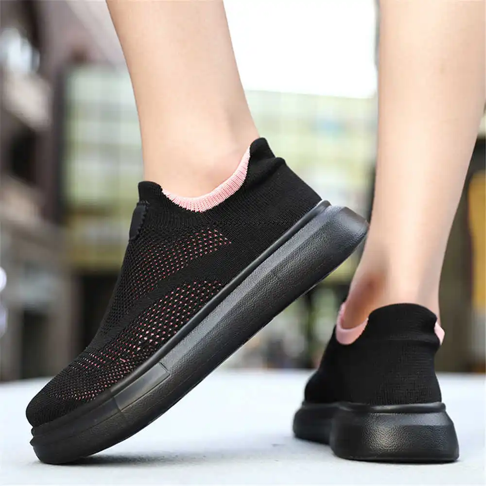 Calze con plateau scarpe marro - Streetwear Brand Store recensione e prezzo