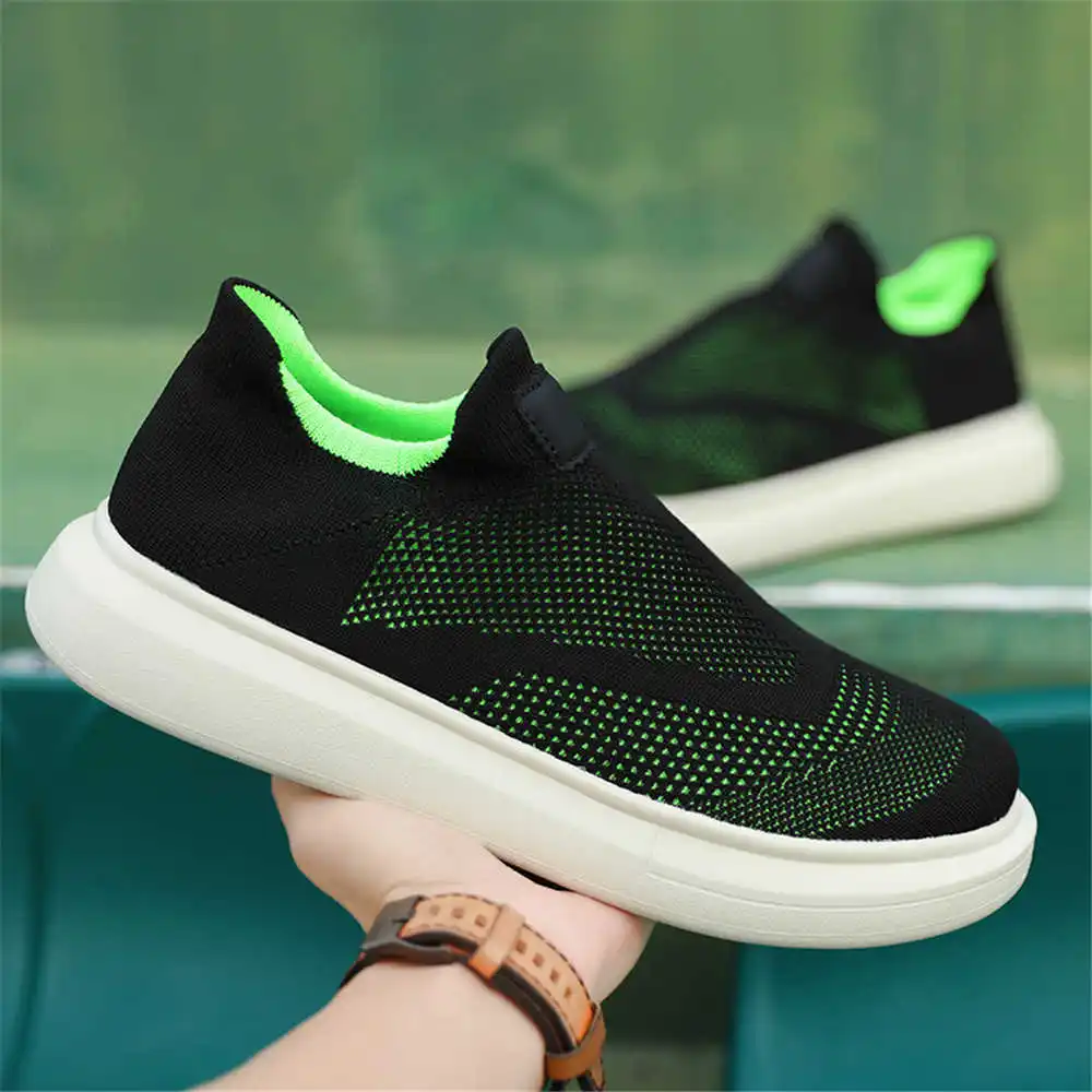 Calze con plateau scarpe marro - Streetwear Brand Store recensione e prezzo